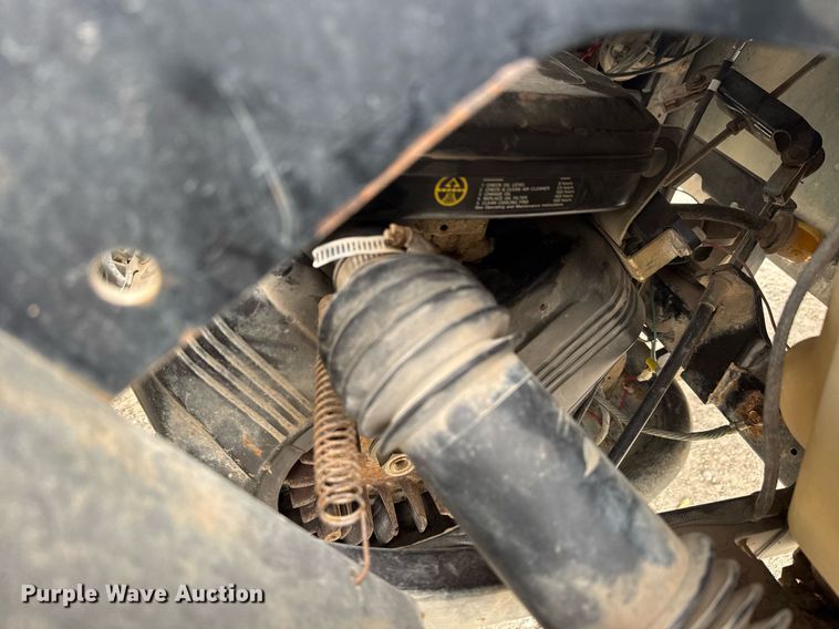 image for item EQ1356 E-Z-GO ST golf cart