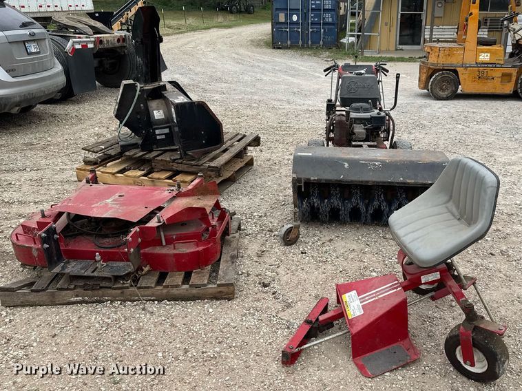 image for item EQ1358 Exmark Turf Tracer HP lawn mower