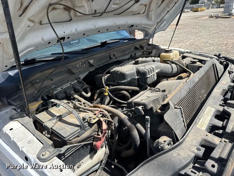 image for item EQ1397 2016 Ford F250 Super Duty SuperCab utility bed pickup truck