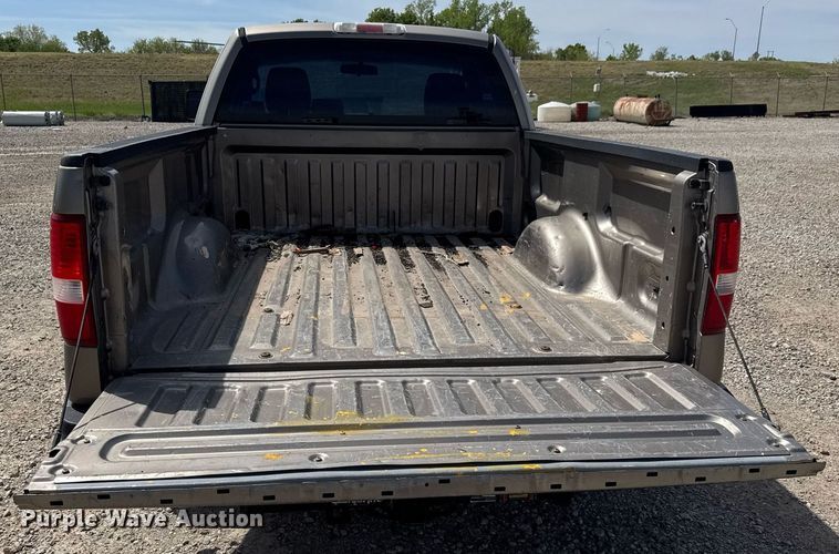 image for item EQ1398 2006 Ford F150 pickup truck