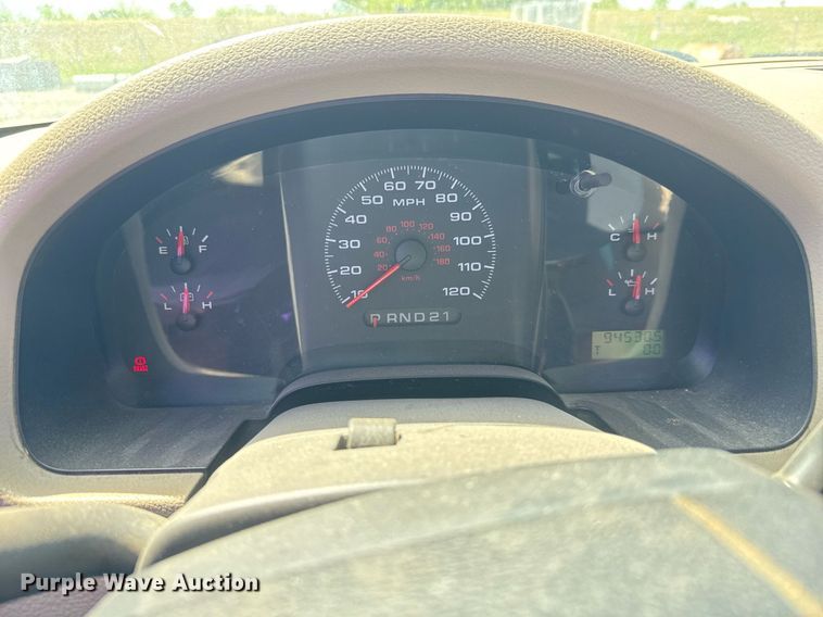 image for item EQ1398 2006 Ford F150 pickup truck