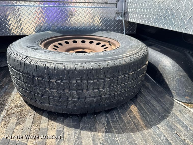 image for item EQ1400 2008 Chevrolet Silverado 1500 Ext. Cab pickup truck