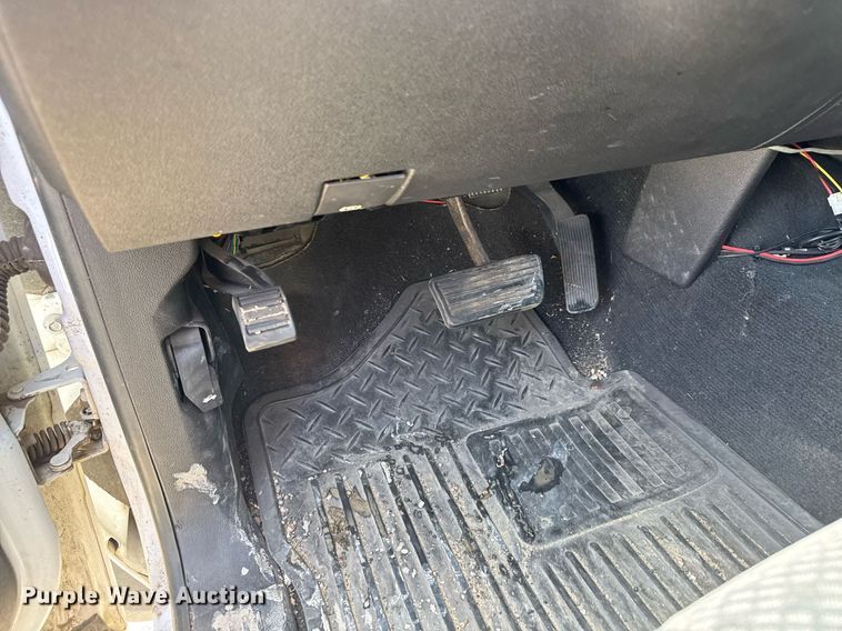 image for item EQ1400 2008 Chevrolet Silverado 1500 Ext. Cab pickup truck