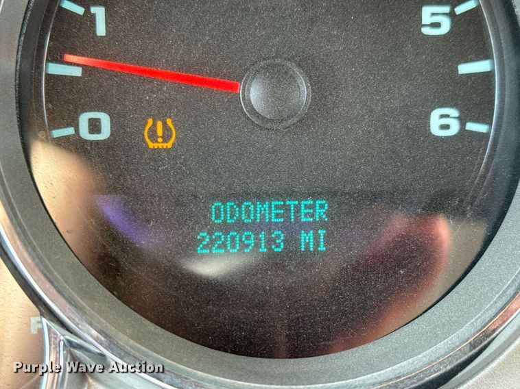 image for item EQ1400 2008 Chevrolet Silverado 1500 Ext. Cab pickup truck