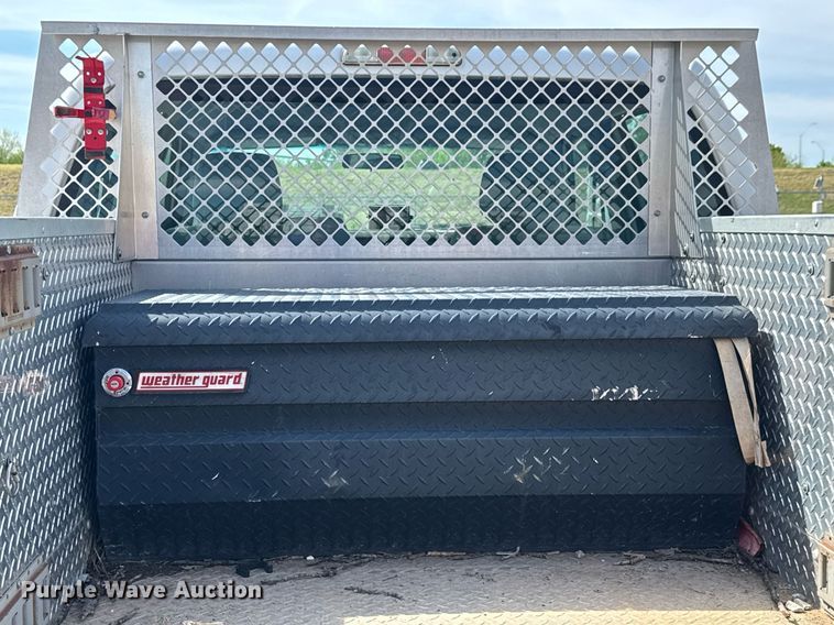 image for item EQ1402 2016 Ford F250 Super Duty  Crew Cab utility bed pickup truck