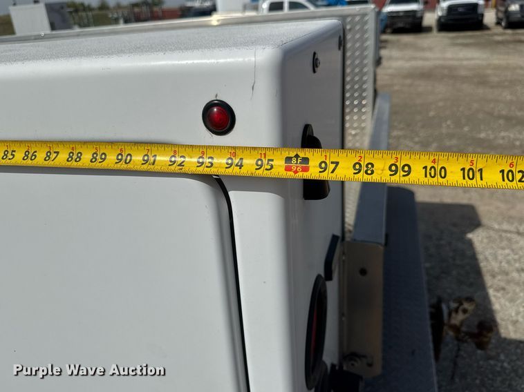 image for item EQ1402 2016 Ford F250 Super Duty  Crew Cab utility bed pickup truck