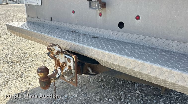 image for item EQ1402 2016 Ford F250 Super Duty  Crew Cab utility bed pickup truck