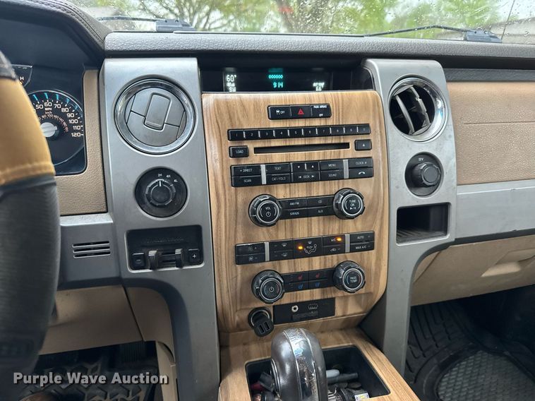 image for item EQ1417 2011 Ford F150 SuperCrew pickup truck