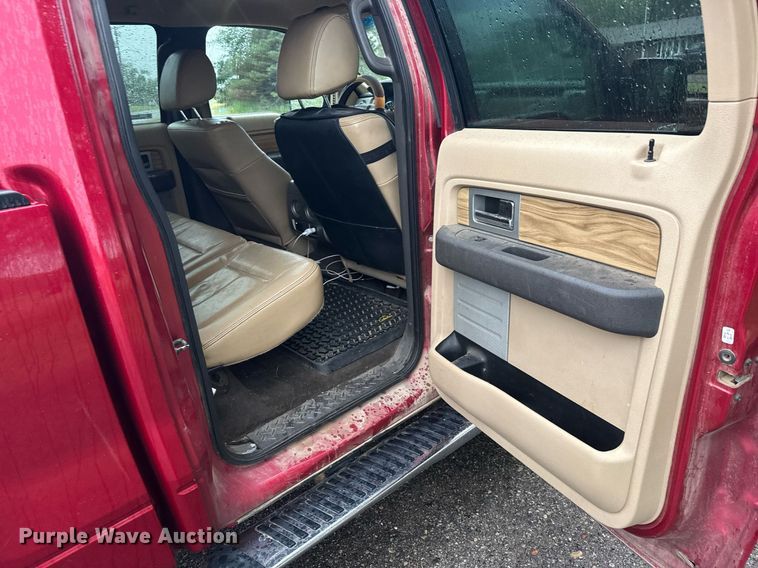 image for item EQ1417 2011 Ford F150 SuperCrew pickup truck