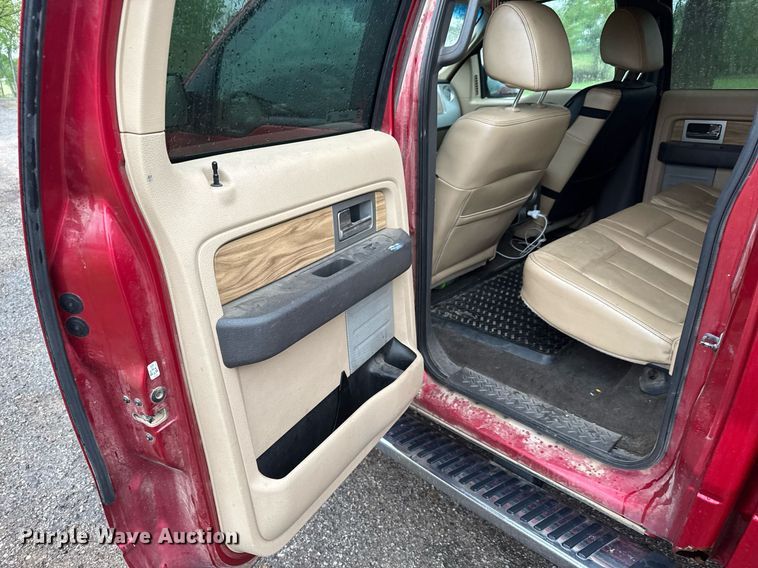 image for item EQ1417 2011 Ford F150 SuperCrew pickup truck