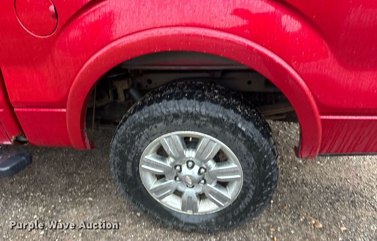 image for item EQ1417 2011 Ford F150 SuperCrew pickup truck