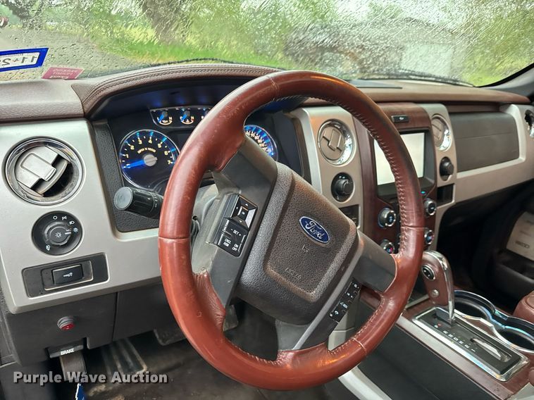 image for item EQ1418 2014 Ford F150 SuperCrew pickup truck