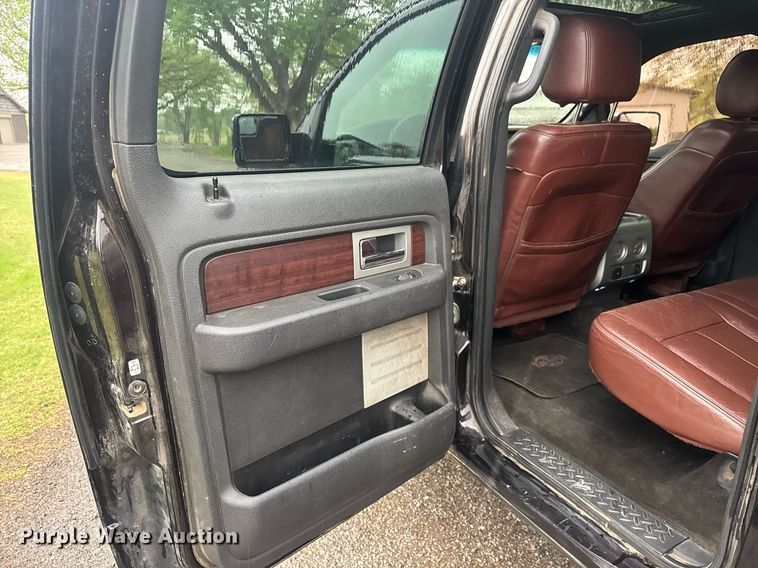 image for item EQ1418 2014 Ford F150 SuperCrew pickup truck