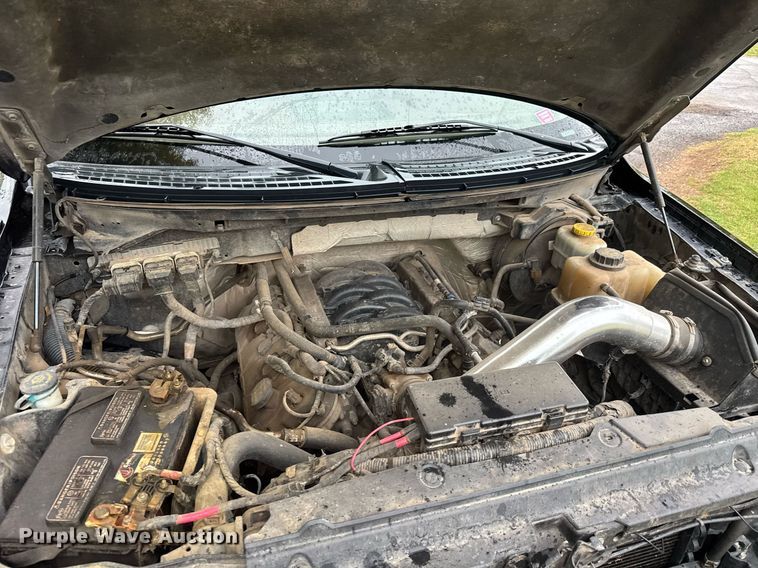 image for item EQ1418 2014 Ford F150 SuperCrew pickup truck