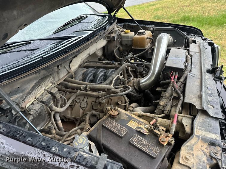 image for item EQ1418 2014 Ford F150 SuperCrew pickup truck