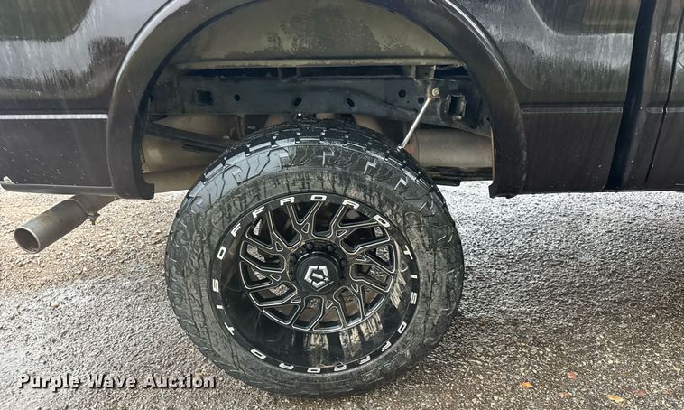 image for item EQ1418 2014 Ford F150 SuperCrew pickup truck