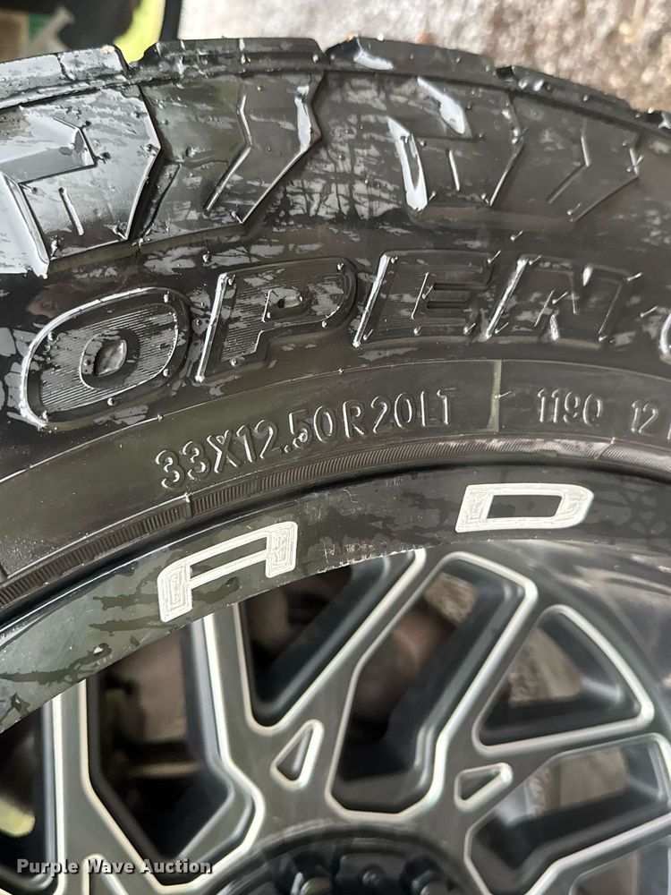 image for item EQ1418 2014 Ford F150 SuperCrew pickup truck