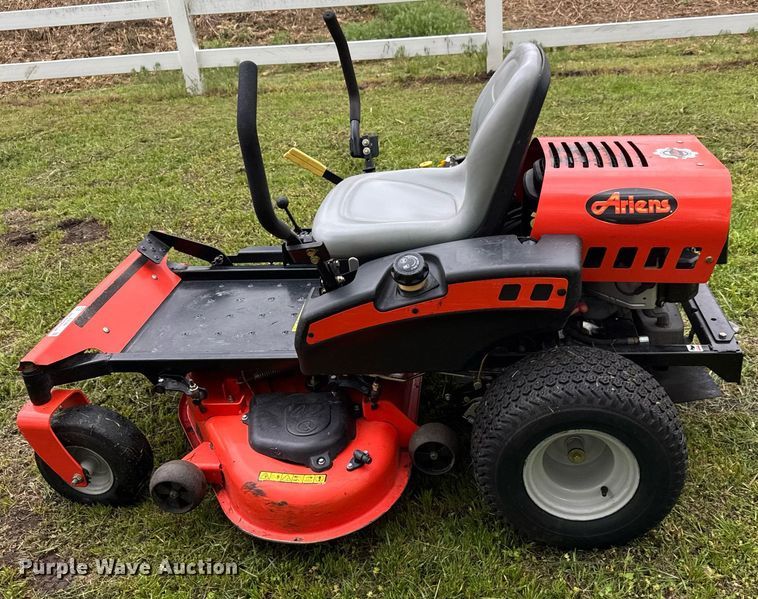 image for item EQ1444 Ariens Zoom 42 ZTR lawn mower