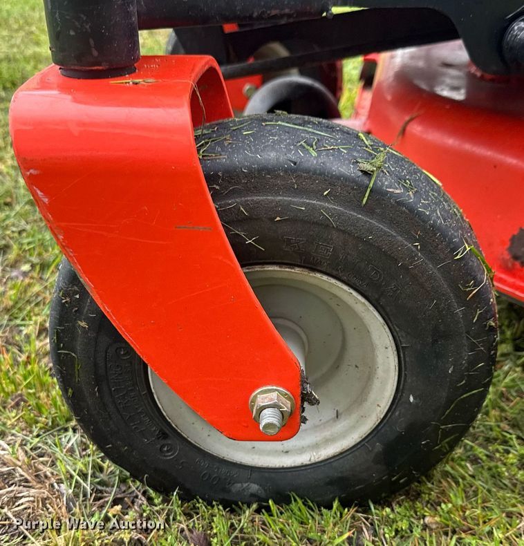 image for item EQ1444 Ariens Zoom 42 ZTR lawn mower