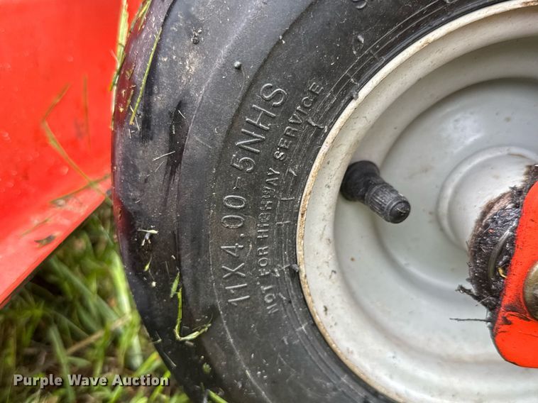 image for item EQ1444 Ariens Zoom 42 ZTR lawn mower