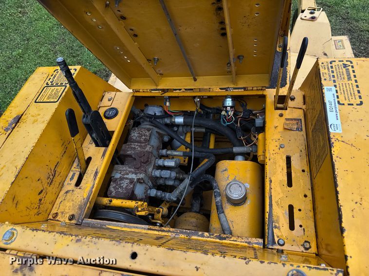 image for item EQ1447 Excel Hustler 340 ZTR lawn mower