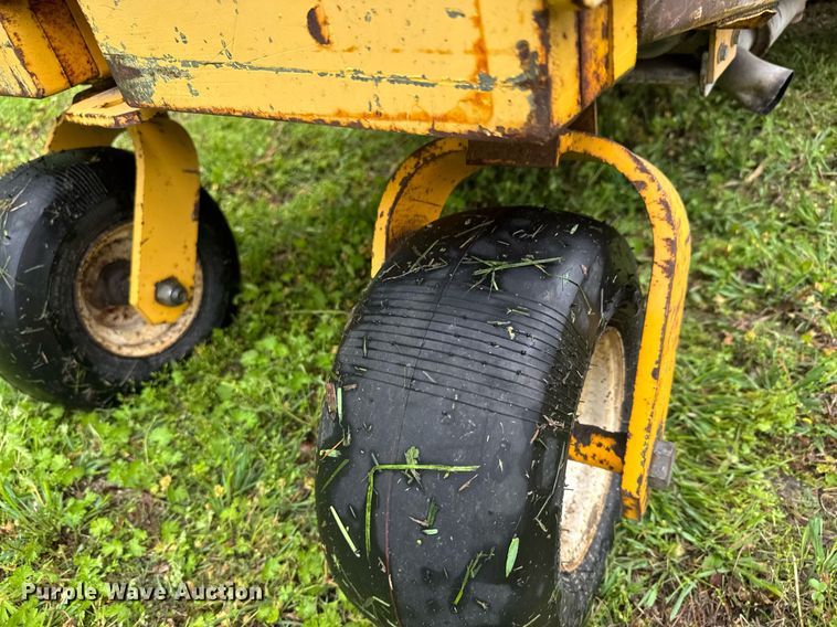 image for item EQ1447 Excel Hustler 340 ZTR lawn mower