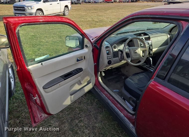 image for item EQ3843 2008 Mazda Tribute SUV