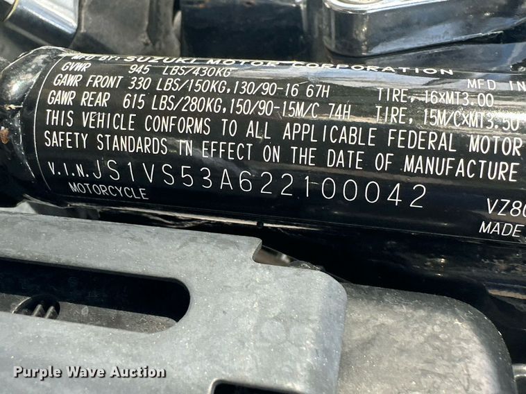 image for item EQ4645 2002 Suzuki VZ800K Marauder motorcycle
