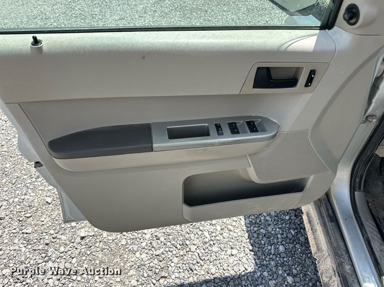 image for item EQ4660 2008 Ford Escape SUV