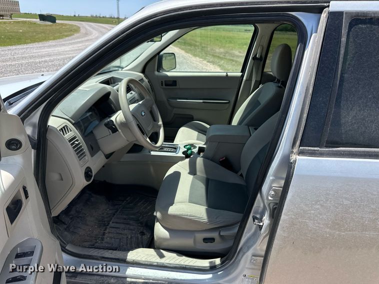 image for item EQ4660 2008 Ford Escape SUV