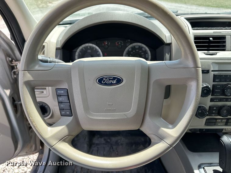 image for item EQ4660 2008 Ford Escape SUV
