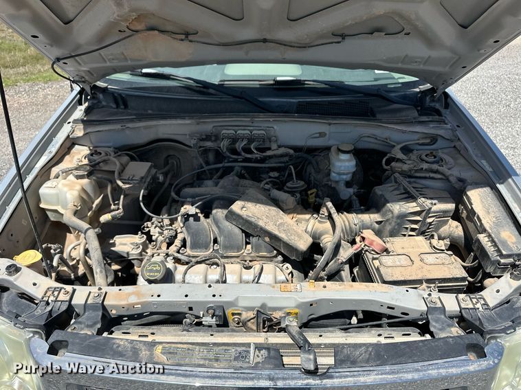 image for item EQ4660 2008 Ford Escape SUV