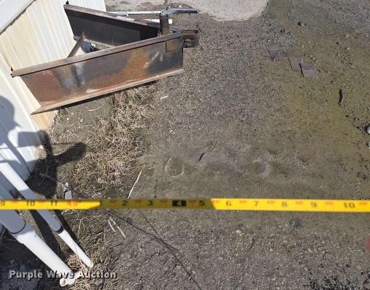 image for item EQ6814 2005 Premiere office trailer