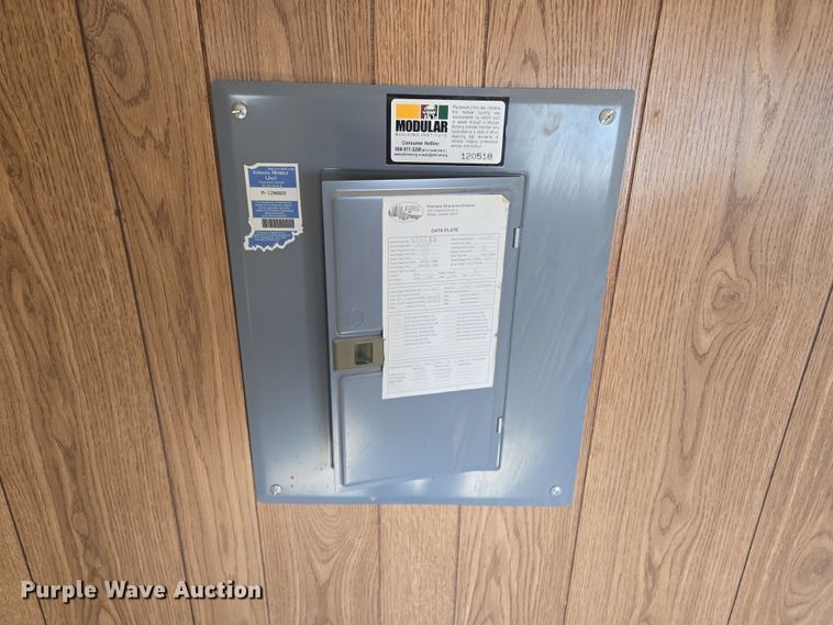 image for item EQ6814 2005 Premiere office trailer