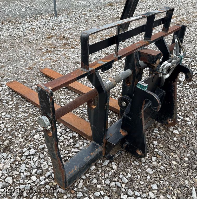 image for item ER1071 Wheel loader forks