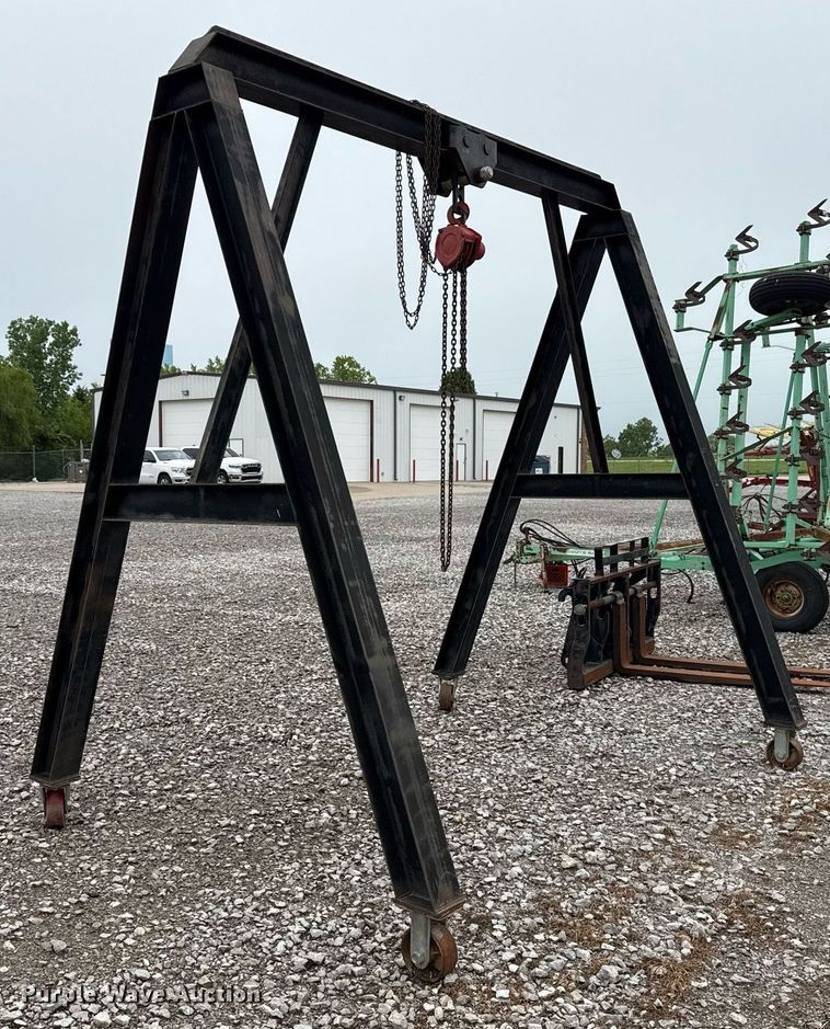 image for item ER1072 Gantry crane