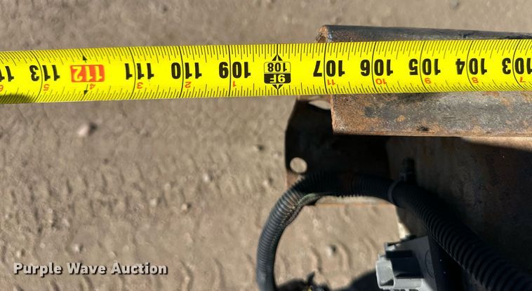 image for item ER8736 2008 Chevrolet Silverado 3500HD pickup truck cab and chassis