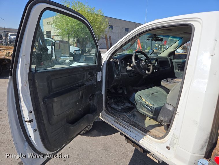 image for item FB9357 2014 Dodge Ram 4500 crane truck