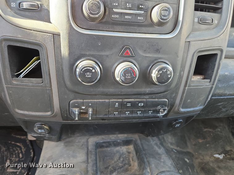 image for item FB9357 2014 Dodge Ram 4500 crane truck