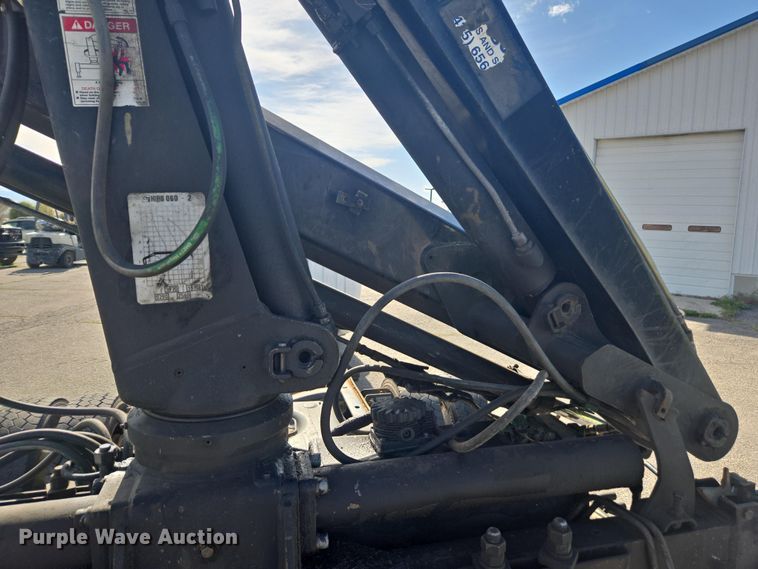 image for item FB9363 2015 Dodge Ram 4500 crane truck