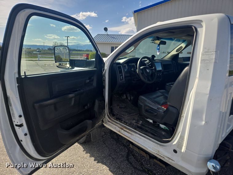 image for item FB9363 2015 Dodge Ram 4500 crane truck