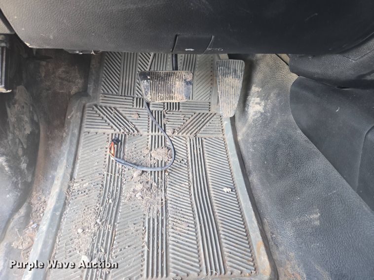 image for item FB9363 2015 Dodge Ram 4500 crane truck