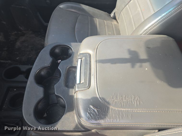 image for item FB9363 2015 Dodge Ram 4500 crane truck