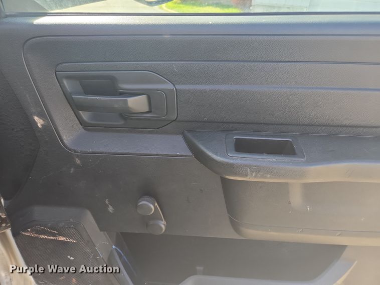 image for item FB9363 2015 Dodge Ram 4500 crane truck