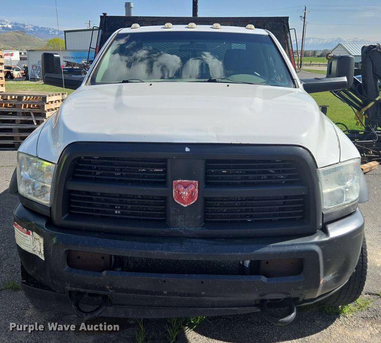 image for item FB9364 2012 Dodge Ram 4500 flatbed truck