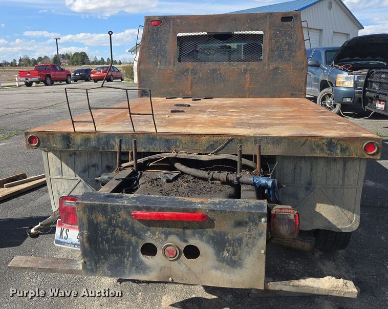 image for item FB9364 2012 Dodge Ram 4500 flatbed truck