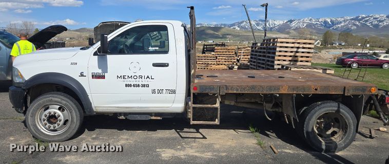 image for item FB9364 2012 Dodge Ram 4500 flatbed truck