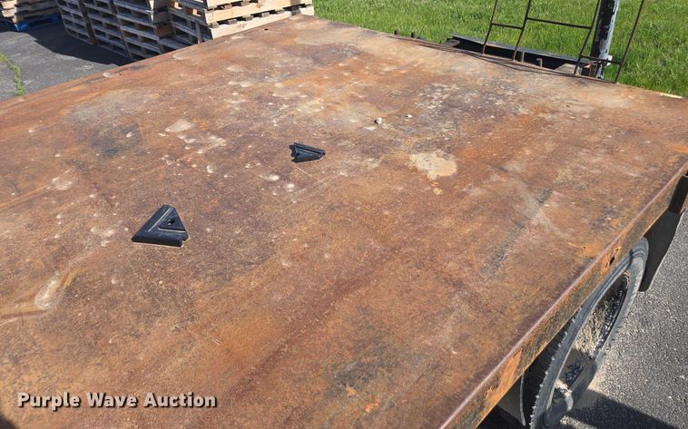 image for item FB9364 2012 Dodge Ram 4500 flatbed truck