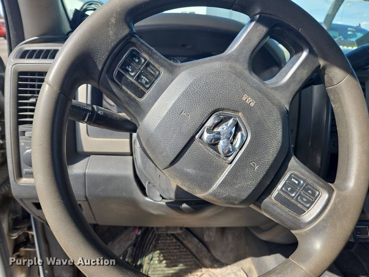 image for item FB9364 2012 Dodge Ram 4500 flatbed truck