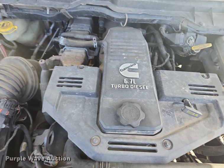 image for item FB9364 2012 Dodge Ram 4500 flatbed truck